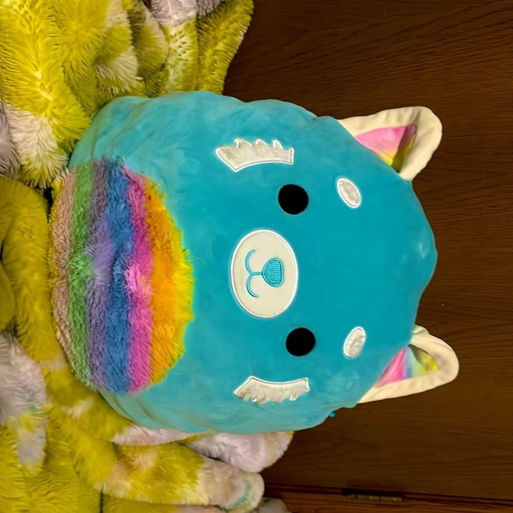 Squish mallow: Vanessa , red panda ( but blue )